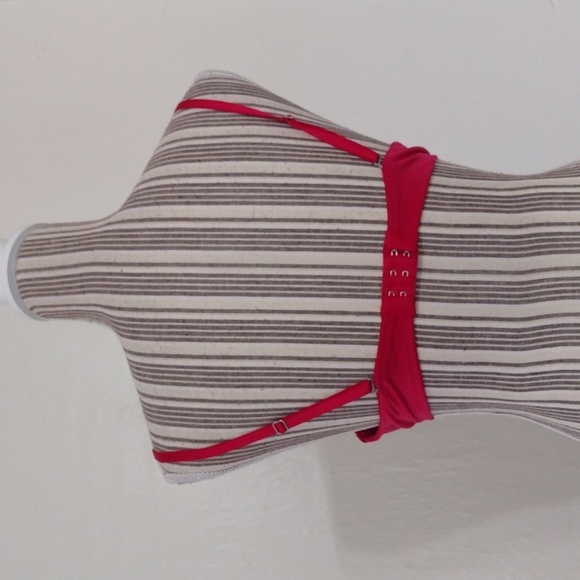 Victoria's Secret Red Satin Biofit Push Up Bra Size 36B - Picture 8 of 10